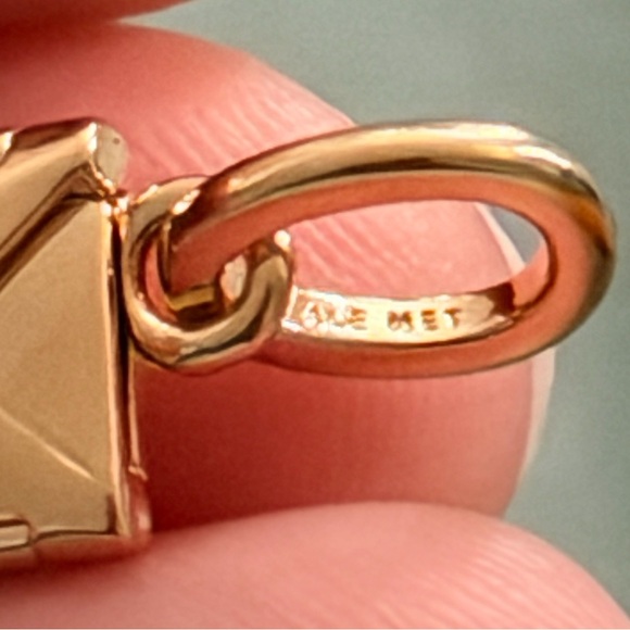 Authentic Engravable & Openable Envelope Dangle Charm - Picture 5 of 6